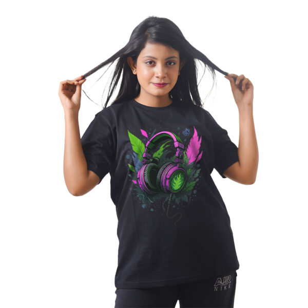Color Ful Head Phones Women’s Tees T-Shirts