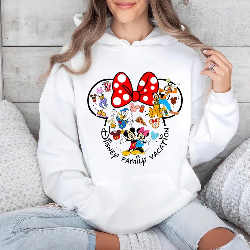 Women’s Disney Family Vacation Graphic Hoodie – Classic Fit | Stylish Winter Wear