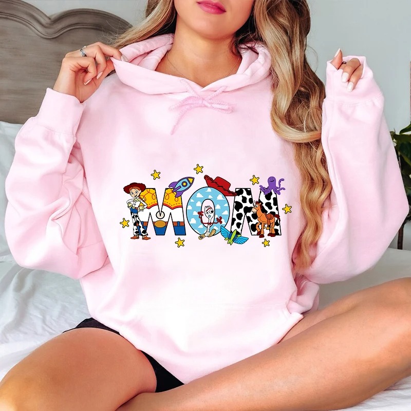 Women’s Mom Hoodie – Classic Fit | Stylish Winter Wear