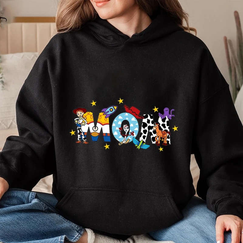 Women’s Mom Hoodie – Classic Fit | Stylish Winter Wear