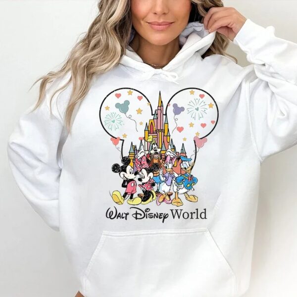 Women’s World Mickey And Friends Hoodie – Classic Fit | Stylish Winter Wear