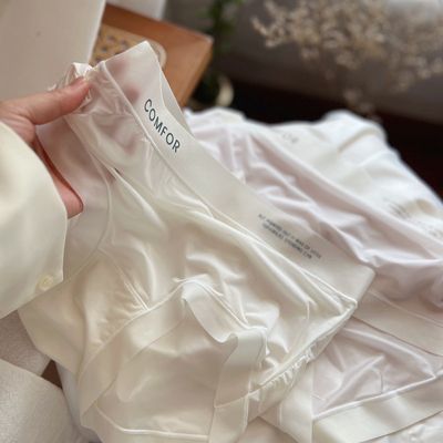 Women’s Ice Silk Seamless Panties – Letter Print, Mid‑Waist Comfort